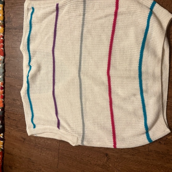 Soft and casual vintage striped vest size Medium - Picture 2 of 4